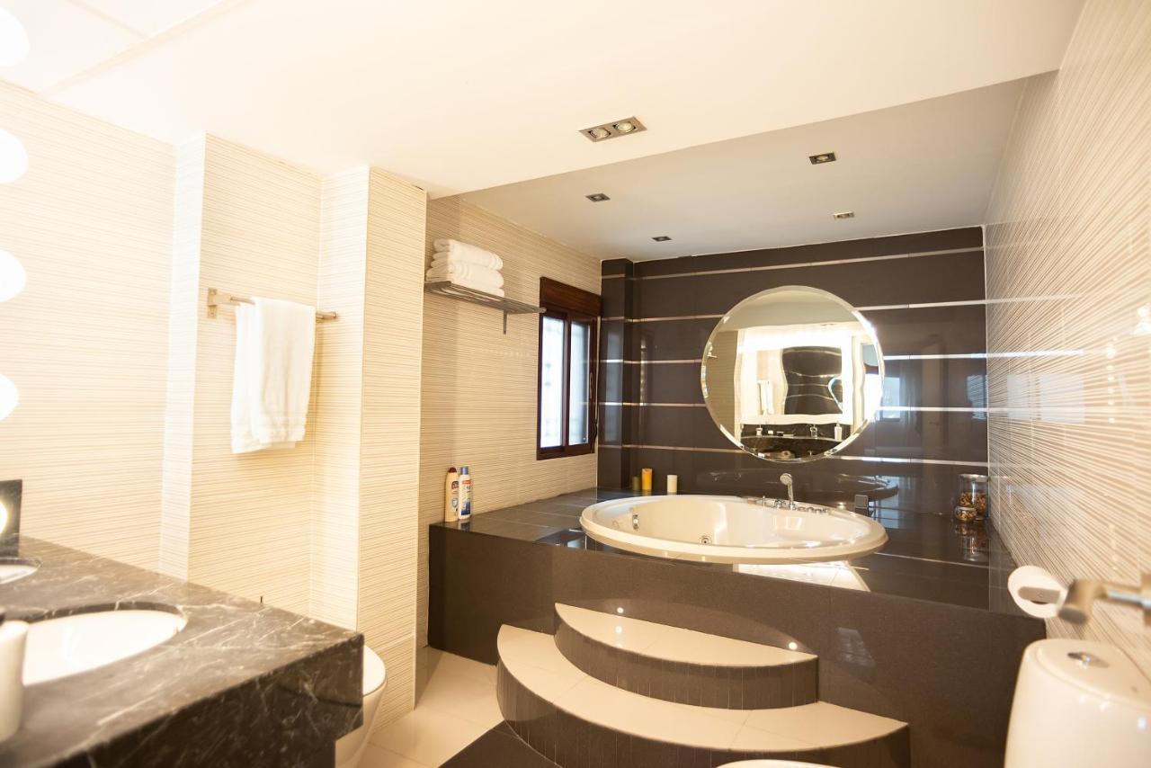Deanes Rooms قرطبة المظهر الخارجي الصورة